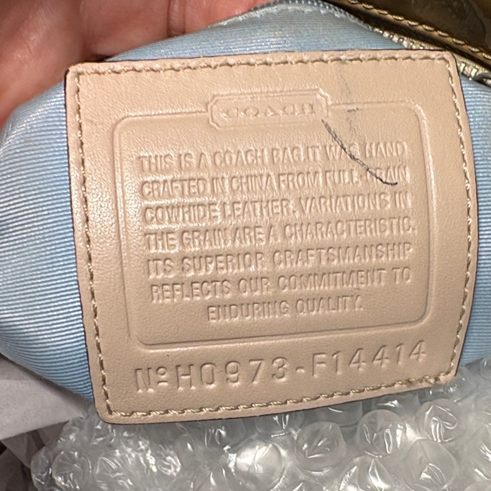 Coach Hampton Gallery Mustard Yellow Embossed Patent Leather Tote F14414 - Picture 2 of 15